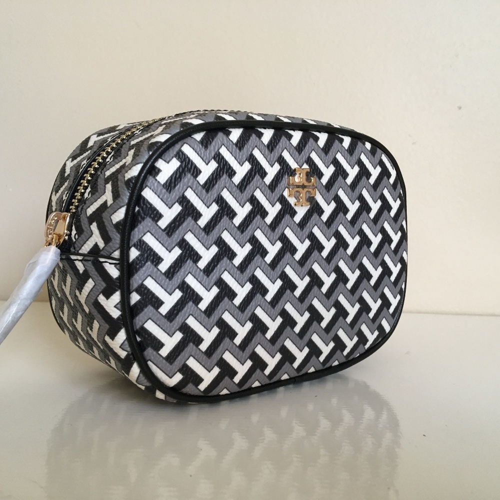 Tory Burch NWT TILE T COSMETIC POUCH